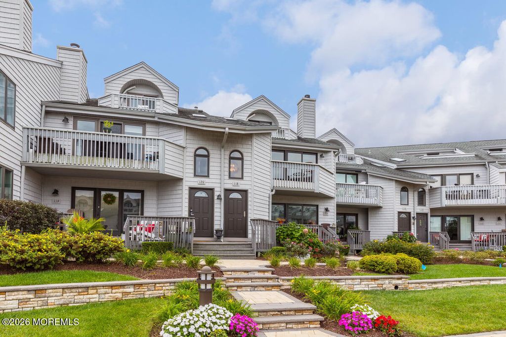 118 Ashley Avenue, Brielle, NJ 08730