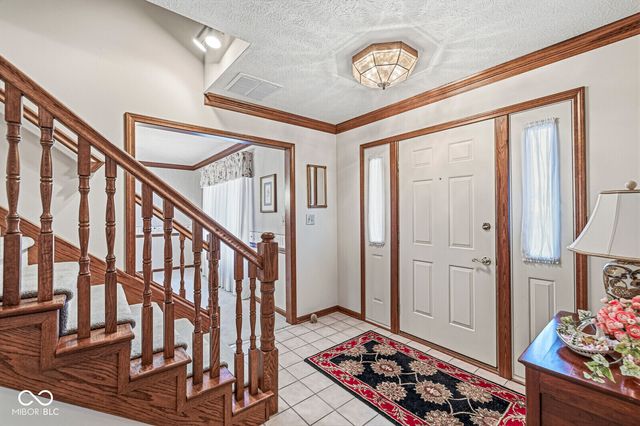 9053 Sargent Creek Drive, Indianapolis, IN 46256