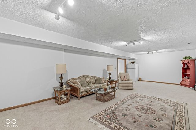 9053 Sargent Creek Drive, Indianapolis, IN 46256