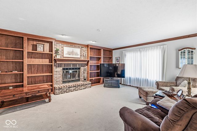 9053 Sargent Creek Drive, Indianapolis, IN 46256