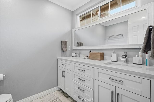 19833 Blythe, Winnetka, CA 91306