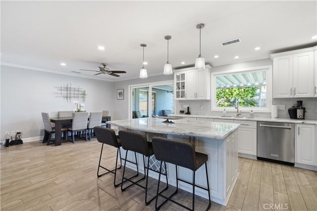 19833 Blythe, Winnetka, CA 91306