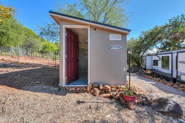 10580 E SWINGING BRIDGE Lane, Cornville, AZ 86325