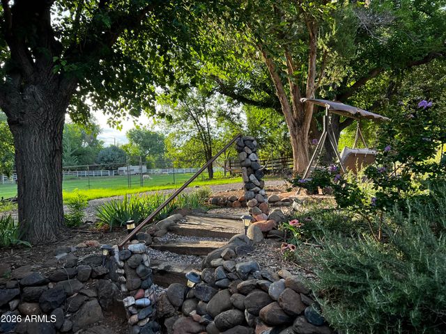 10580 E SWINGING BRIDGE Lane, Cornville, AZ 86325