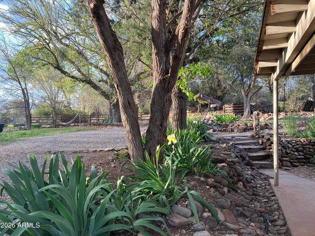 10580 E SWINGING BRIDGE Lane, Cornville, AZ 86325