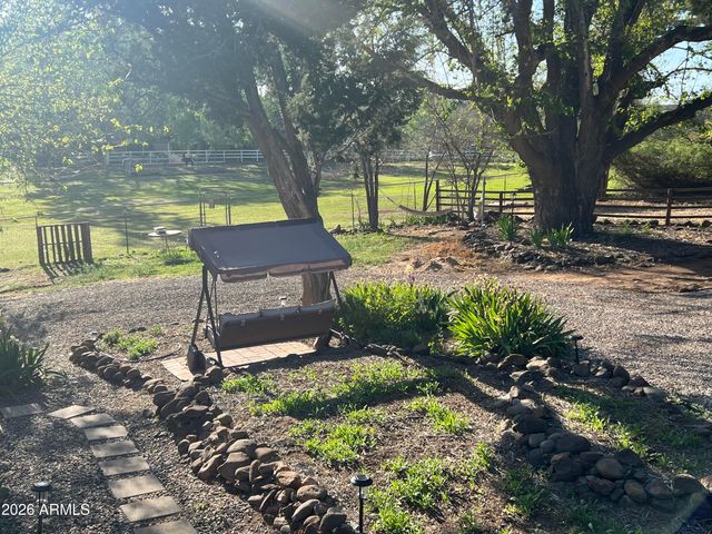 10580 E SWINGING BRIDGE Lane, Cornville, AZ 86325