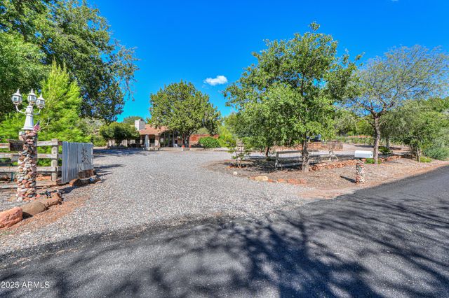 10580 E SWINGING BRIDGE Lane, Cornville, AZ 86325