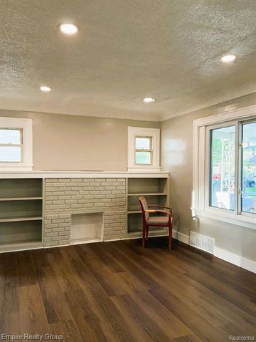 6441 Appoline Street 1, Dearborn, MI 48126