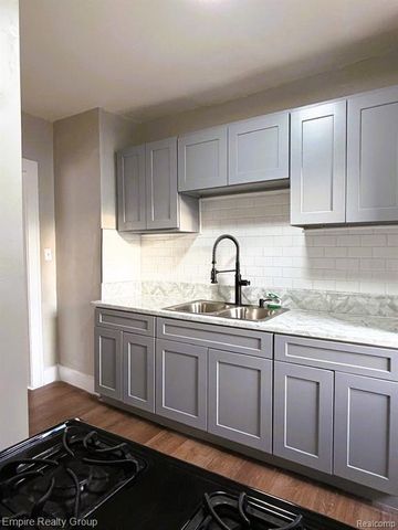 6441 Appoline Street 1, Dearborn, MI 48126
