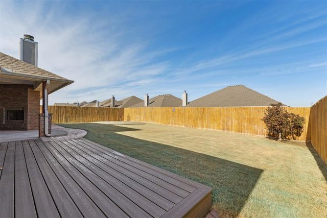 1025 NE 33rd Terrace, Moore, OK 73160
