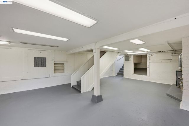 1420 Mound St, Alameda, CA 94501