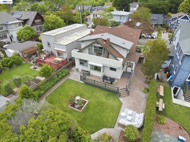 1420 Mound St, Alameda, CA 94501