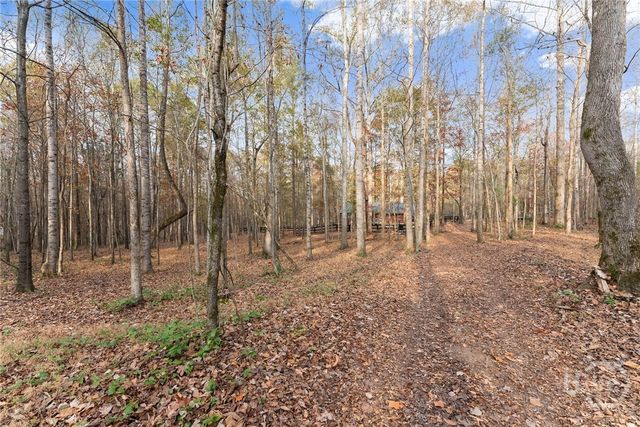 352 Lakeshore Drive, Jefferson, GA 30549