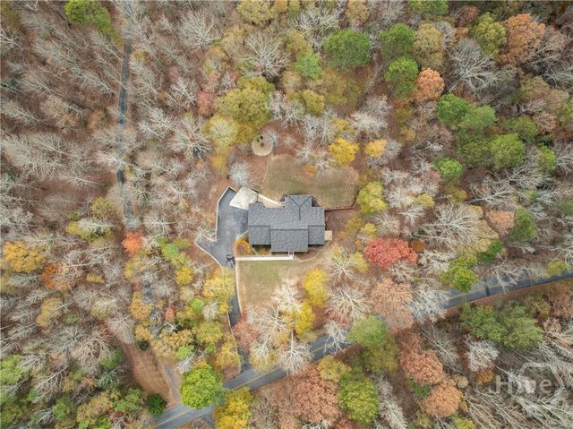 352 Lakeshore Drive, Jefferson, GA 30549