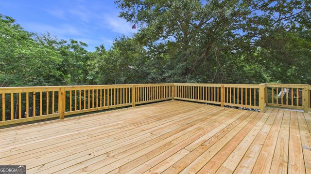 450 E End Road, Covington, GA 30014