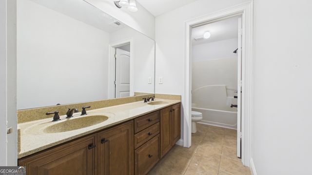 450 E End Road, Covington, GA 30014