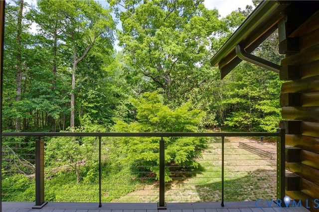 2221 S Landing Rd, Providence Forge, VA 23140