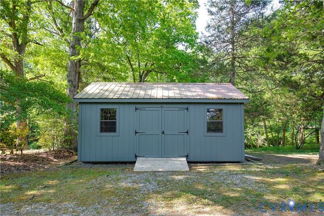 2221 S Landing Rd, Providence Forge, VA 23140