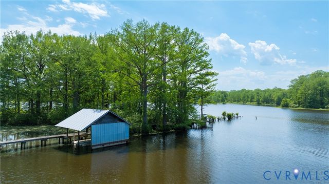 2221 S Landing Rd, Providence Forge, VA 23140