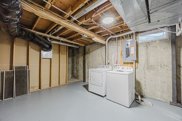 1830 4th Street N, Fargo, ND 58102