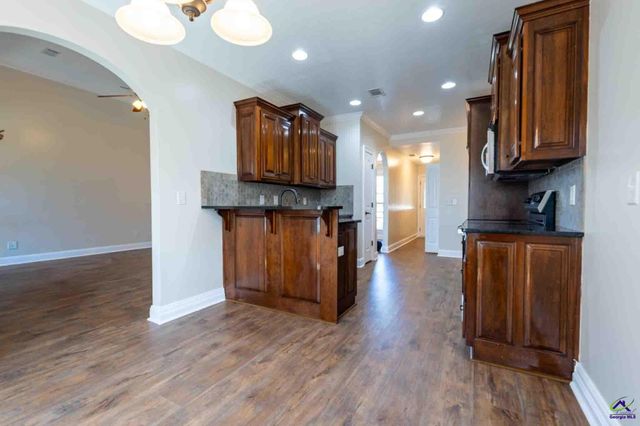 106 Fortune Way, Bonaire, GA 31005