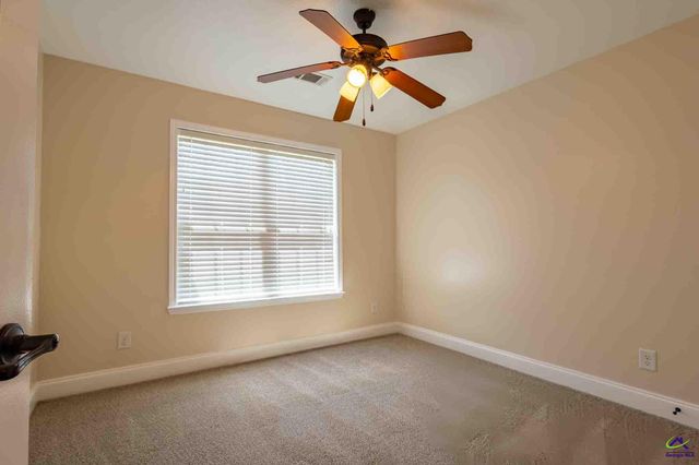 106 Fortune Way, Bonaire, GA 31005