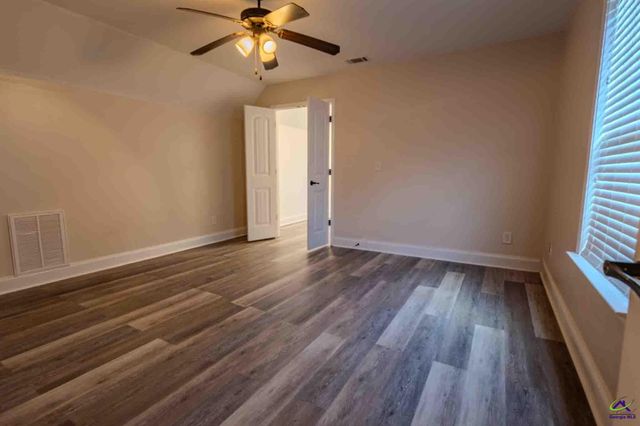 106 Fortune Way, Bonaire, GA 31005