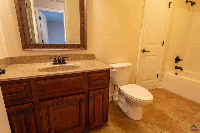 106 Fortune Way, Bonaire, GA 31005