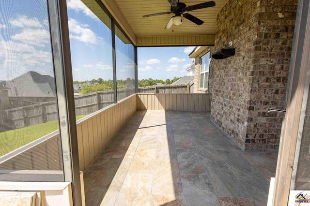 106 Fortune Way, Bonaire, GA 31005