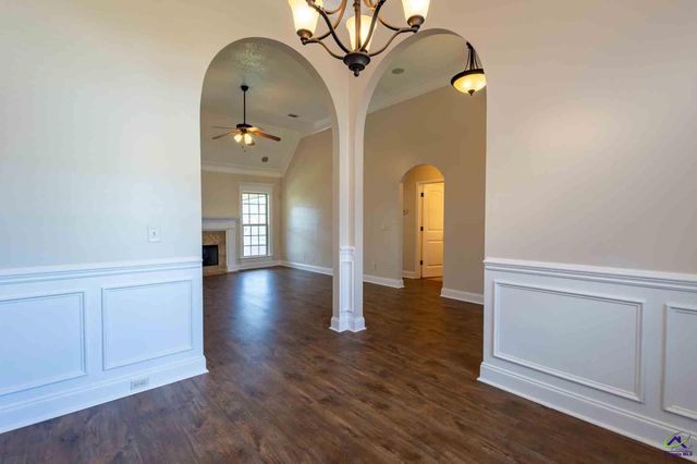 106 Fortune Way, Bonaire, GA 31005