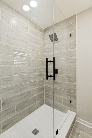 240 Collins Drive, Burleson, TX 76028