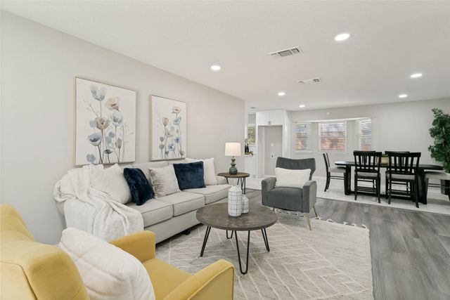 240 Collins Drive, Burleson, TX 76028