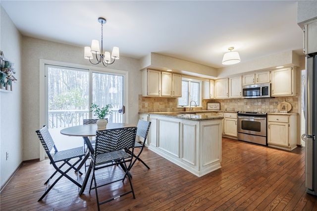 61 Corral Drive, Penfield, NY 14526