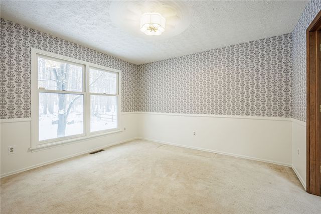 61 Corral Drive, Penfield, NY 14526