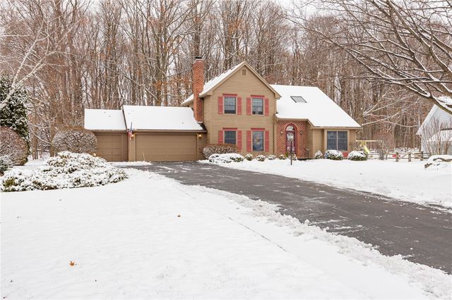 61 Corral Drive, Penfield, NY 14526