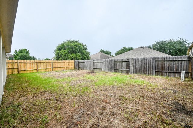 5443 Cilantro Lane, Baytown, TX 77521