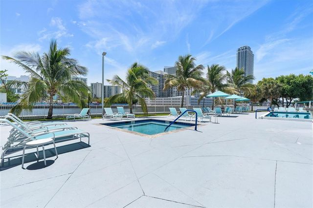 200 Leslie Dr 631, Hallandale Beach, FL 33009