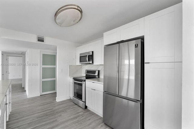 200 Leslie Dr 631, Hallandale Beach, FL 33009