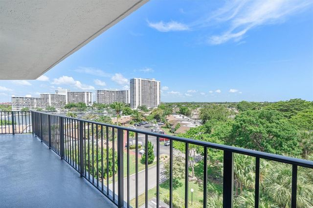 200 Leslie Dr 631, Hallandale Beach, FL 33009