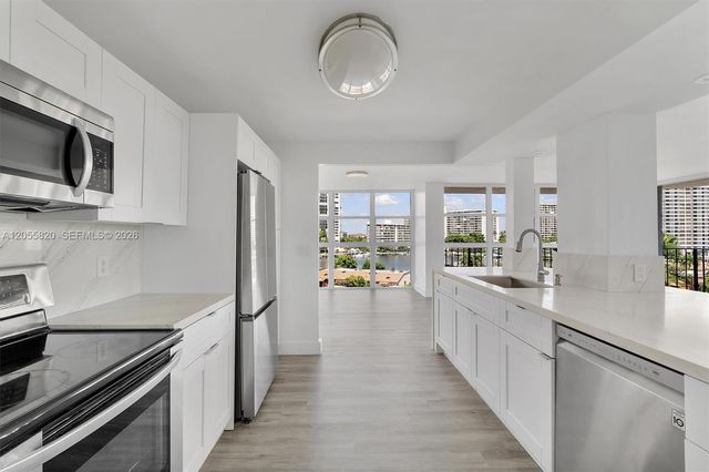 200 Leslie Dr 631, Hallandale Beach, FL 33009