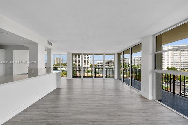 200 Leslie Dr 631, Hallandale Beach, FL 33009
