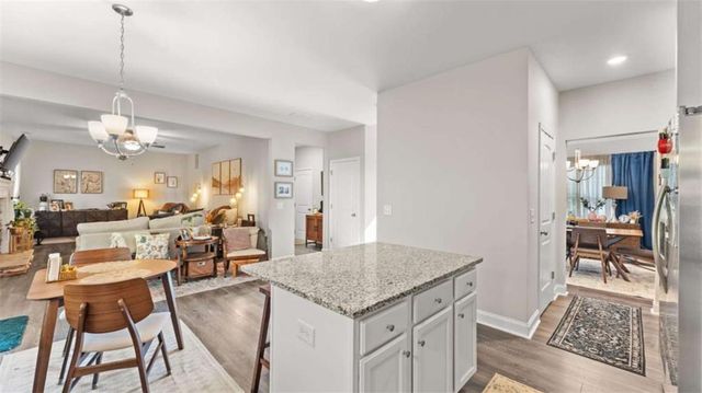 71 Oakdale Way, Temple, GA 30179
