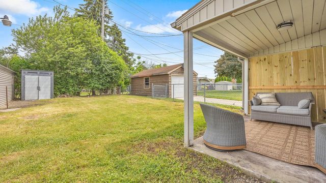 1340 North AVENUE, Sheboygan, WI 53083