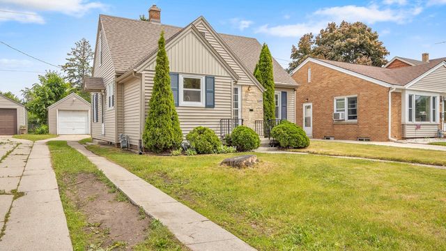 1340 North AVENUE, Sheboygan, WI 53083