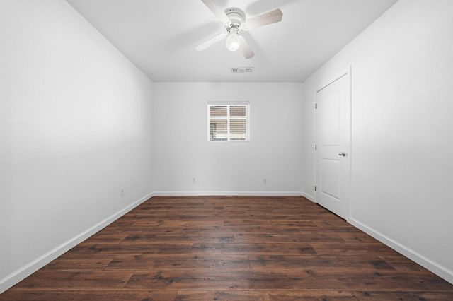 890 Parsons Drive, Redding, CA 96002