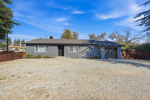 890 Parsons Drive, Redding, CA 96002