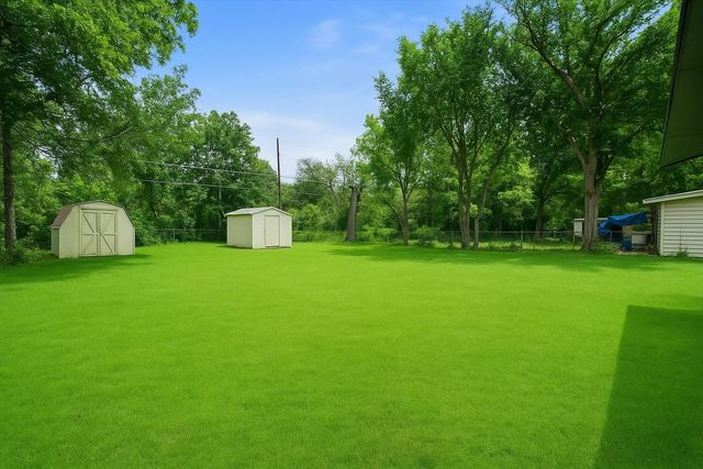 715 Drummond, Arlington, TX 76012
