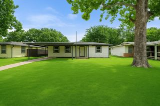 715 Drummond, Arlington, TX 76012