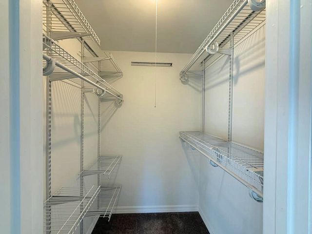 97 BURR OAK Lane A2, Schaumburg, IL 60193