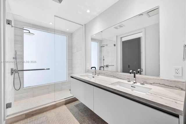 700 NE 26th Ter 1406, Miami, FL 33137